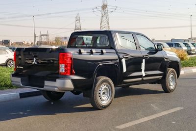 2027 Mitsubishi L200, čierna, 0 km, dovoz SAE — foto 5 z 27