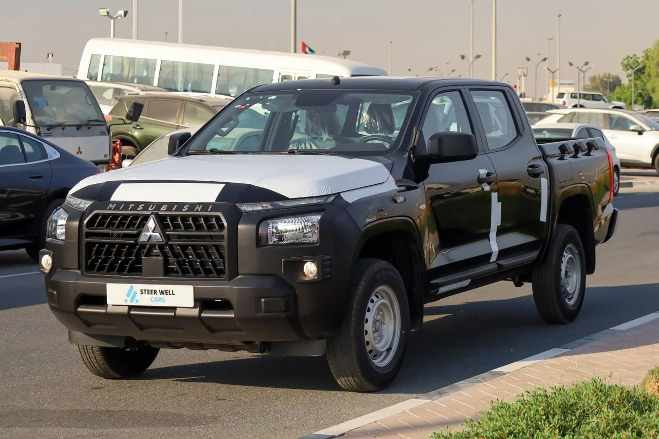 2027 Mitsubishi L200, černá, 0 km, dovoz SAE — foto 1