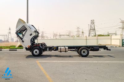 2026 Mitsubishi Canter STANDARD, biela, 0 km, dovoz SAE — foto 8 z 16