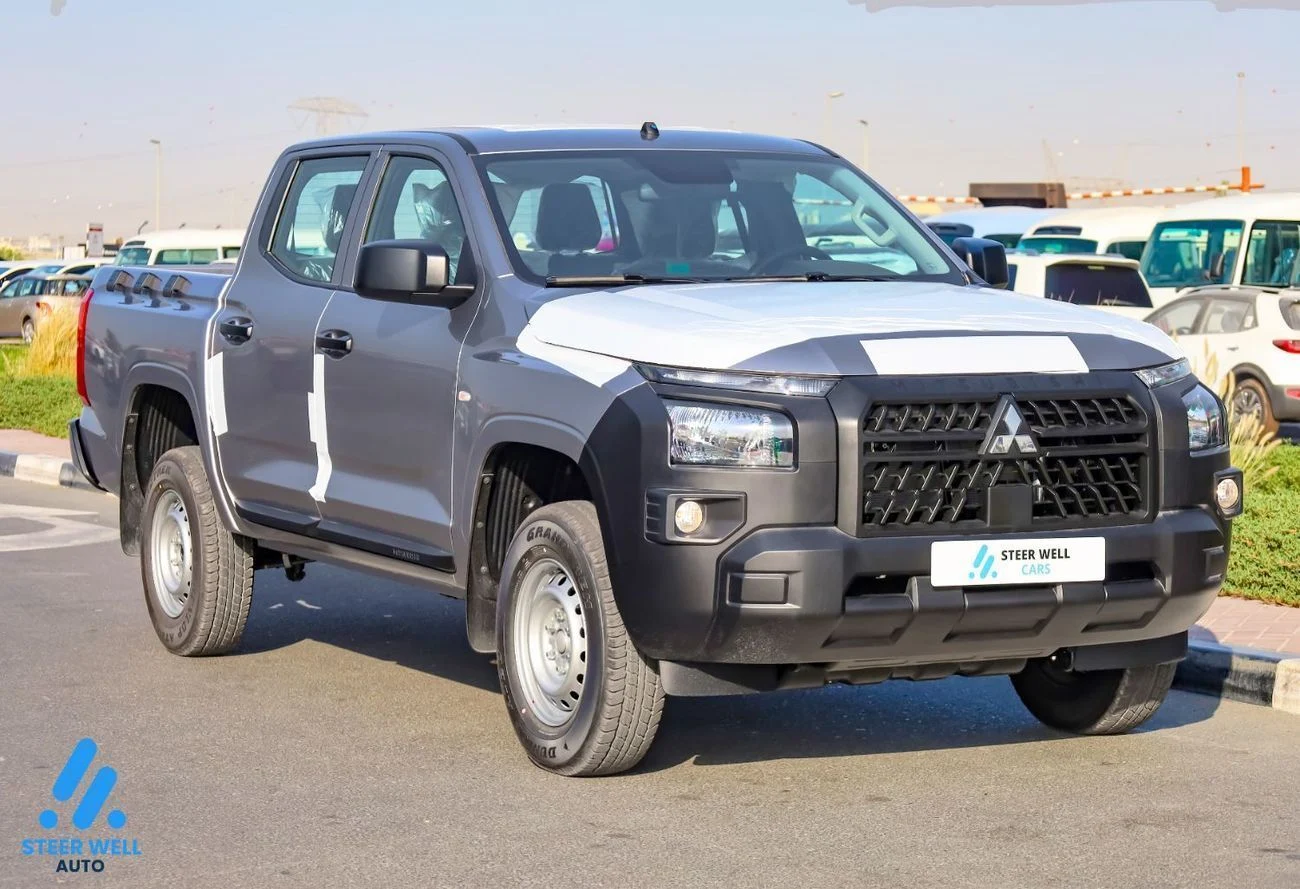2027 Mitsubishi L200 GL, stříbrná, 0 km, dovoz SAE — foto 1