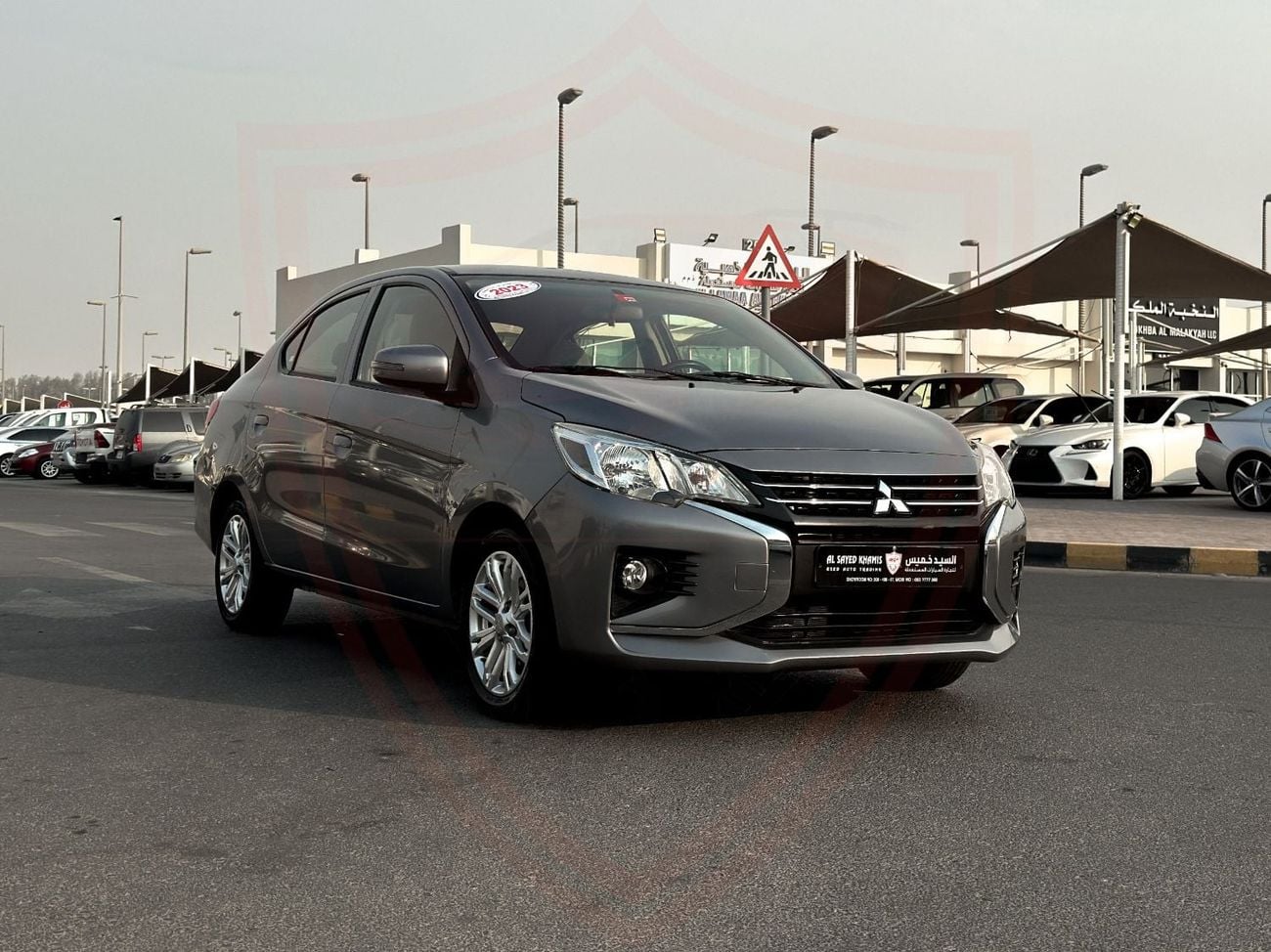 2023 Mitsubishi Attrage GLX HIGHLINE, sivá, 68 000 km, dovoz SAE — foto 1