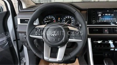2023 Mitsubishi Xpander HIGH LINE, biela, 0 km, dovoz SAE — foto 11 z 18