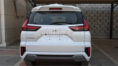 2023 Mitsubishi Xpander HIGH LINE, biela, 0 km, dovoz SAE — foto 4 z 18