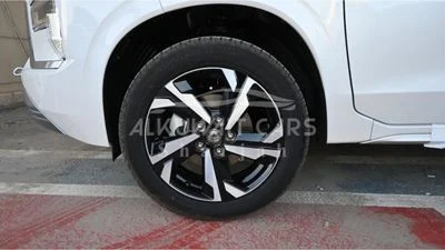 2023 Mitsubishi Xpander HIGH LINE, biela, 0 km, dovoz SAE — foto 6 z 18
