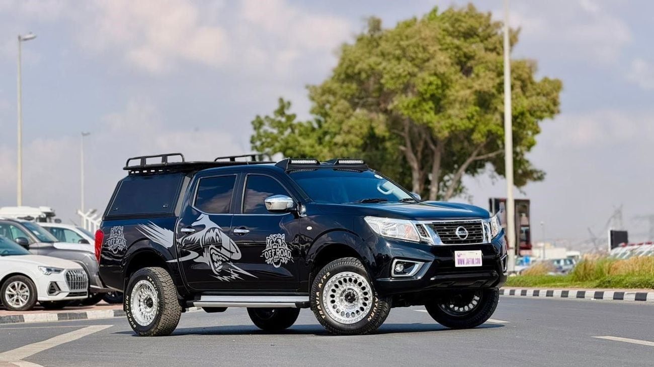 2016 Nissan Navara SE CSF, čierna, 44 166 km, dovoz SAE — foto 1