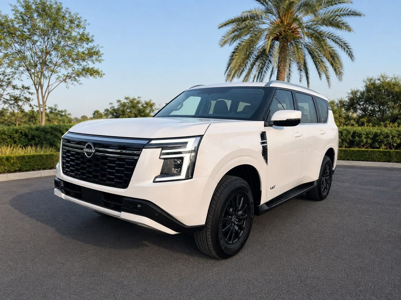 2026 Nissan Patrol LE T2, bílá, 0 km, dovoz SAE — foto 1
