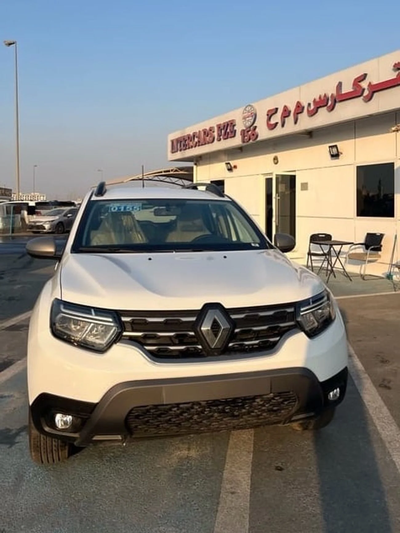 2025 Renault Duster LE, biela, 0 km, dovoz SAE — foto 1