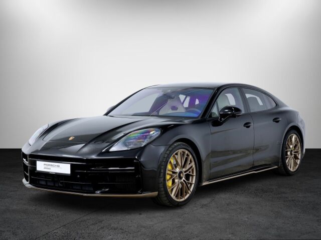2025 Porsche Panamera, Estónsko — foto 1