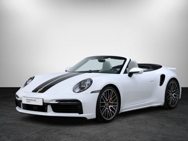 2024 Porsche 911, Estónsko — foto 1