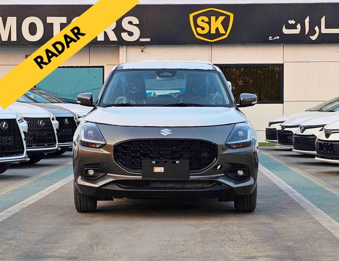2026 Suzuki Swift GLX, sivá, 0 km, dovoz SAE — foto 1