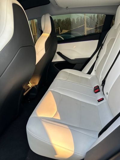 2024 Tesla Model 3 PERFORMANCE, biela, 78 000 km, dovoz SAE — foto 5 z 11