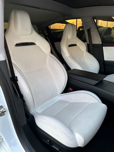 2024 Tesla Model 3 PERFORMANCE, biela, 78 000 km, dovoz SAE — foto 8 z 11