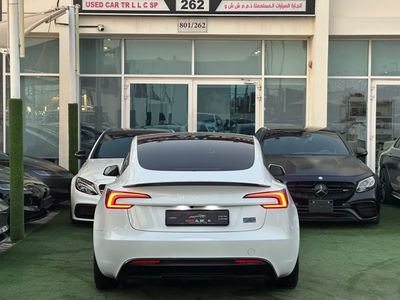 2024 Tesla Model 3 PERFORMANCE, biela, 60 000 km, dovoz SAE — foto 7 z 13