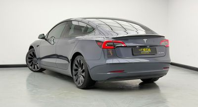 2023 Tesla Model 3 PERFORMANCE, sivá, 26 677 km, dovoz SAE — foto 6 z 16