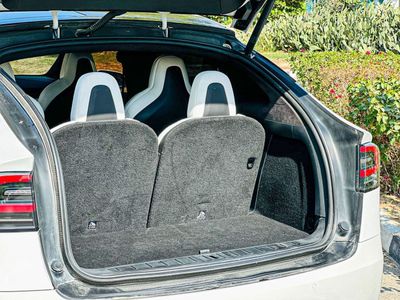 2020 Tesla Model X LONG RANGE, biela, 108 000 km, dovoz SAE — foto 11 z 11