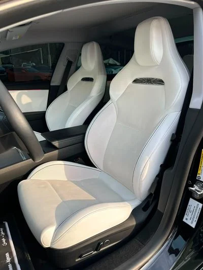 2024 Tesla Model 3 PERFORMANCE, čierna, 80 000 km, dovoz SAE — foto 7 z 13