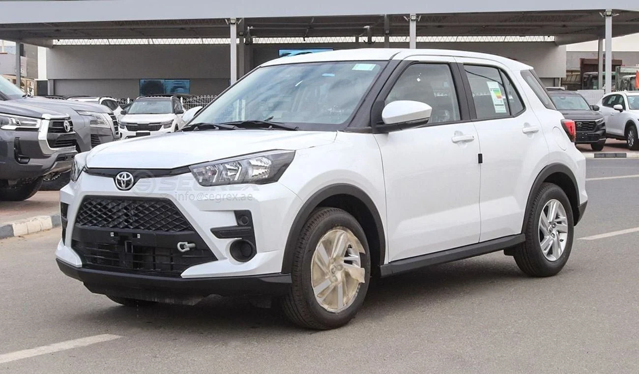 2026 Toyota Raize, čierna, 0 km, dovoz SAE — foto 1