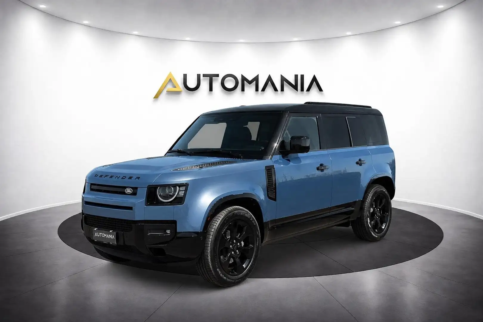 2026 Land Rover Defender, 10 km, Taliansko — foto 1