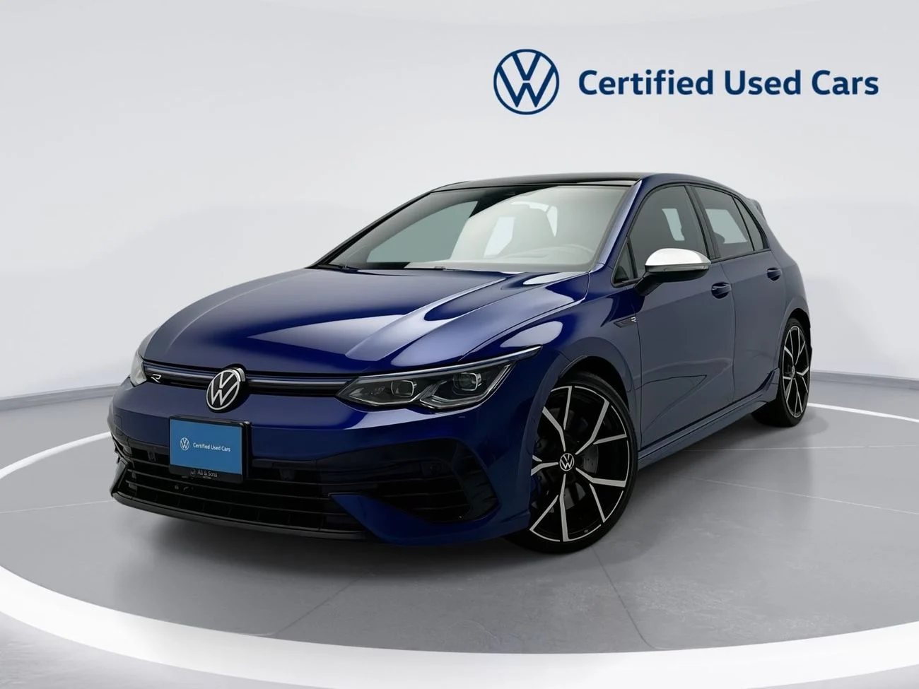 2024 Volkswagen Golf R - PERFORMANCE, modrá, 27 354 km, dovoz SAE — foto 1