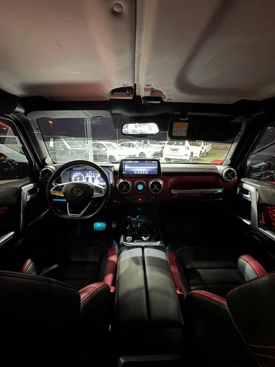 2021 Baic BJ40, čierna, 186 000 km, dovoz SAE — foto 4 z 11