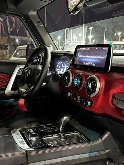 2021 Baic BJ40, čierna, 186 000 km, dovoz SAE — foto 8 z 11