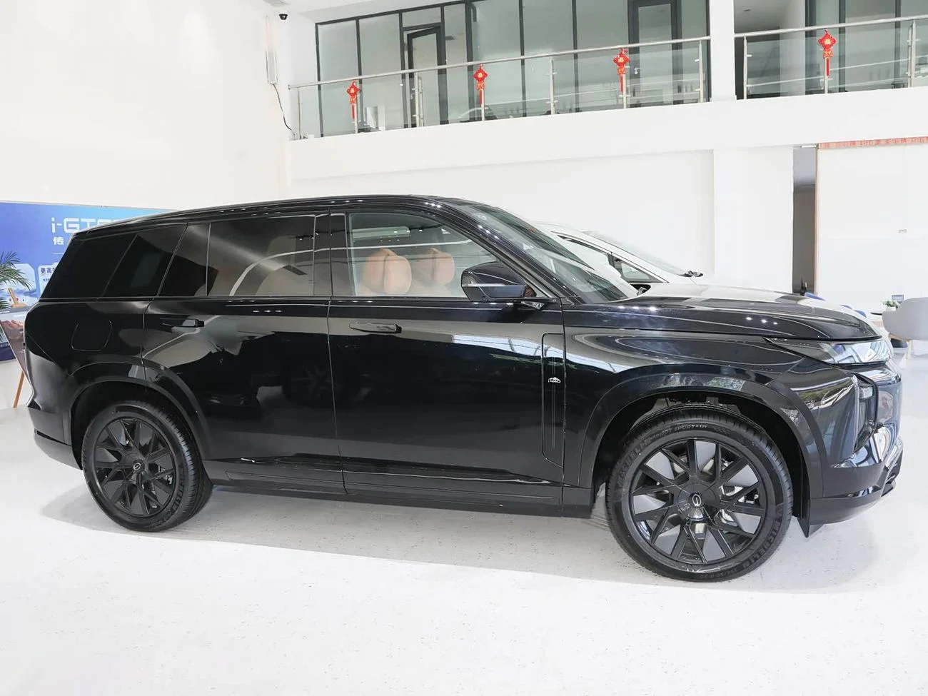 2025 Gac GS7, čierna, 0 km, dovoz SAE — foto 1