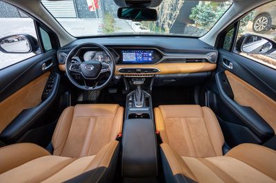 2023 Gac GS4, čierna, 36 850 km, dovoz SAE — foto 10 z 16