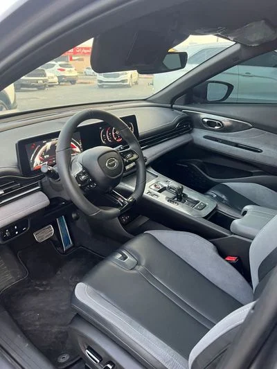 2026 Gac Empow R, sivá, 4 000 km, dovoz SAE — foto 5 z 8