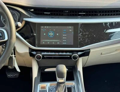 2027 Chery Arrizo 5 Std, strieborná, 0 km, dovoz SAE — foto 14 z 21