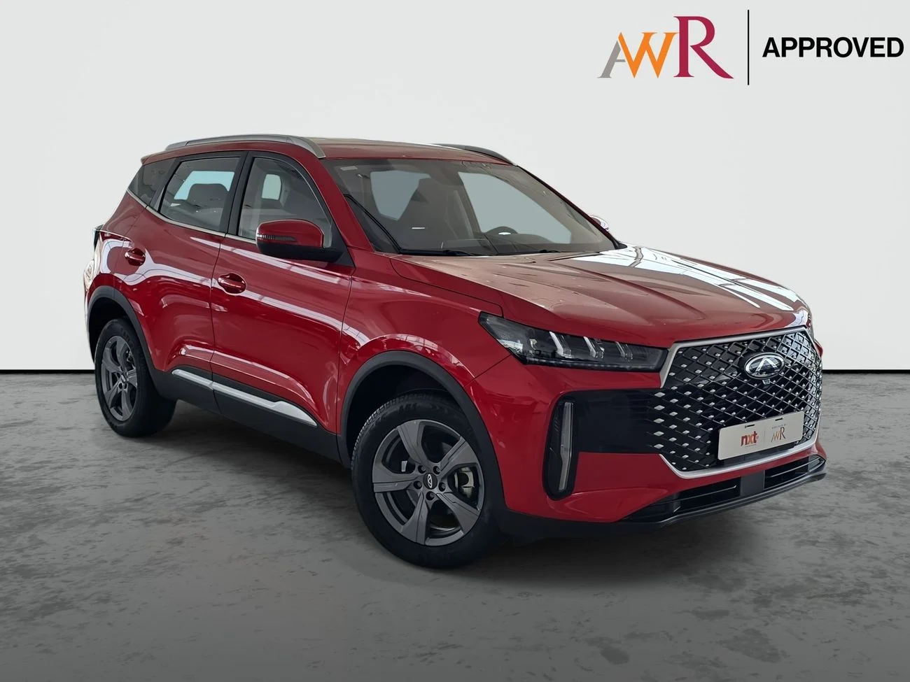 2026 Chery Tiggo 4, červená, 3 293 km, dovoz SAE — foto 1