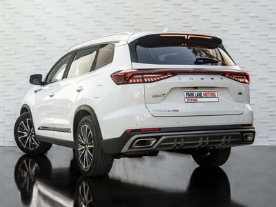 2025 Chery Tiggo 8 Pro FLAGSHIP, sivá, 31 950 km, dovoz SAE — foto 3 z 16