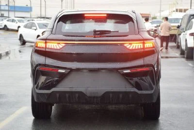 2025 Chery EQ7, čierna, 0 km, dovoz SAE — foto 4 z 26