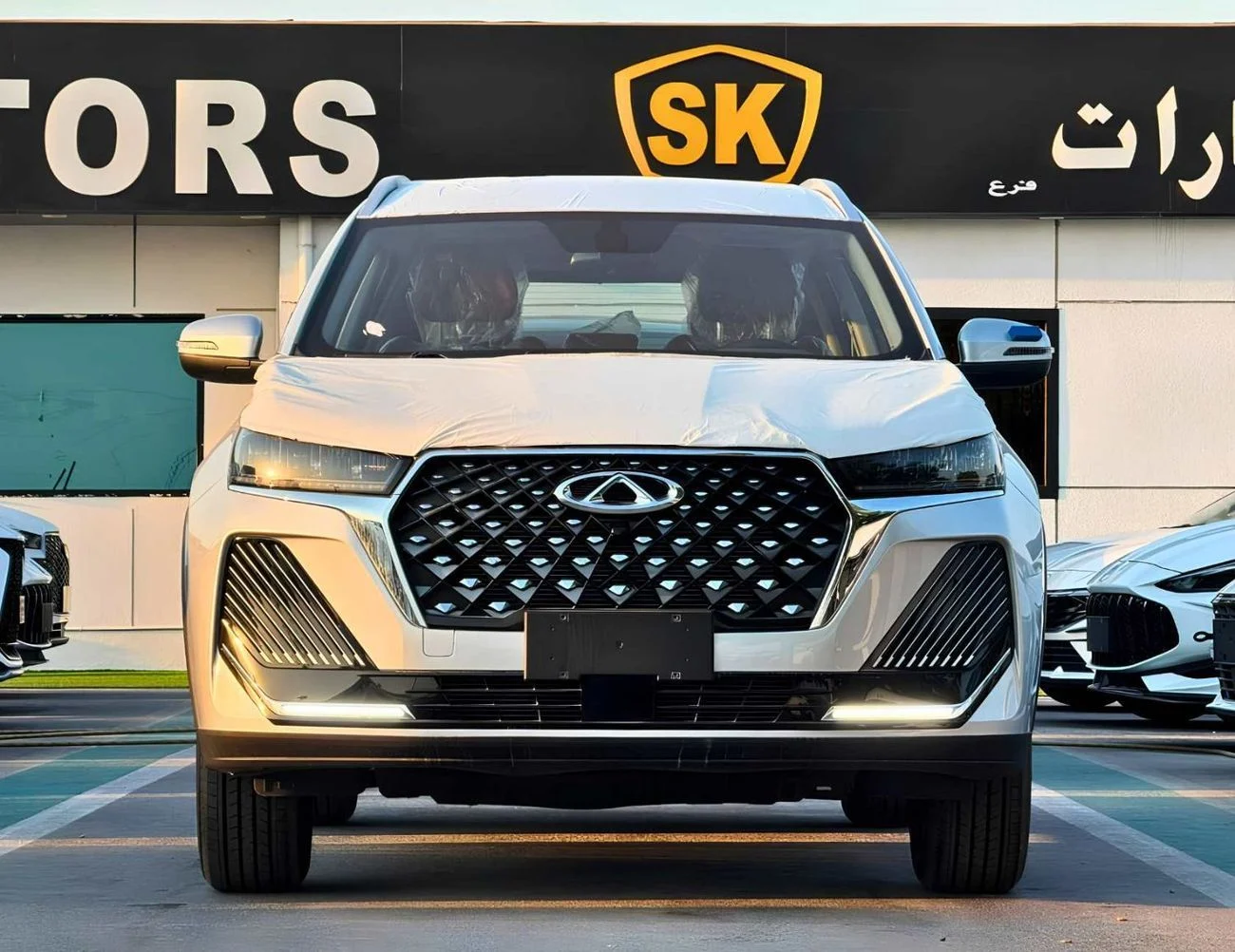 2026 Chery Tiggo 7 LUXURY, strieborná, 0 km, dovoz SAE — foto 1