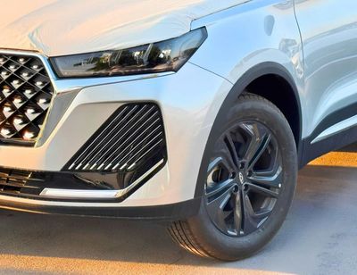 2026 Chery Tiggo 7 LUXURY, strieborná, 0 km, dovoz SAE — foto 9 z 23