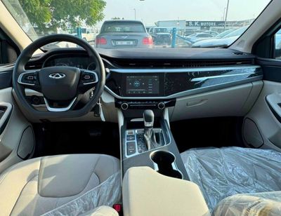 2026 Chery Arrizo 5 STD, strieborná, 0 km, dovoz SAE — foto 13 z 21