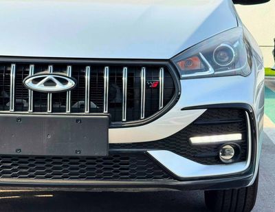 2026 Chery Arrizo 5 STD, strieborná, 0 km, dovoz SAE — foto 6 z 21