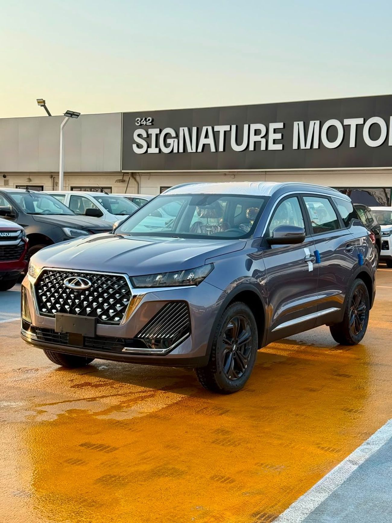 2026 Chery Tiggo 7 LUXURY, sivá, 0 km, dovoz SAE — foto 1