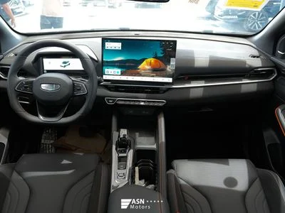 2026 Geely Coolray Battle, biela, 0 km, dovoz SAE — foto 16 z 30