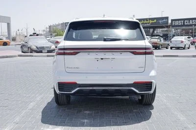 2024 Geely Monjaro GF, biela, 49 000 km, dovoz SAE — foto 3 z 12