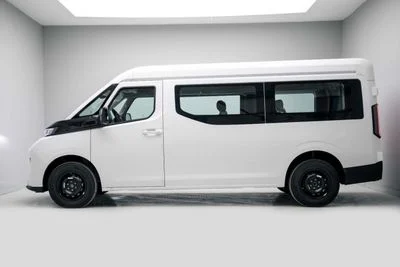 2025 Geely Farizon, biela, 0 km, dovoz SAE — foto 3 z 20