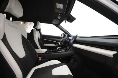 2026 Geely Cityray GF PLUS, biela, 0 km, dovoz SAE — foto 7 z 17