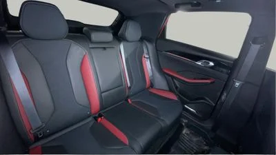 2025 Geely Coolray GF, červená, 36 066 km, dovoz SAE — foto 14 z 16