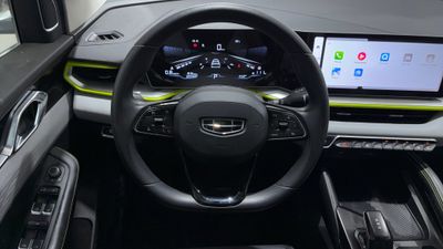2025 Geely Coolray GL, biela, 22 256 km, dovoz SAE — foto 8 z 16