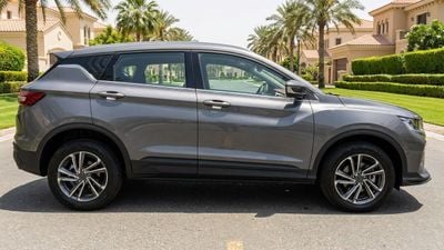 2026 Geely Coolray GL, sivá, 17 371 km, dovoz SAE — foto 3 z 16