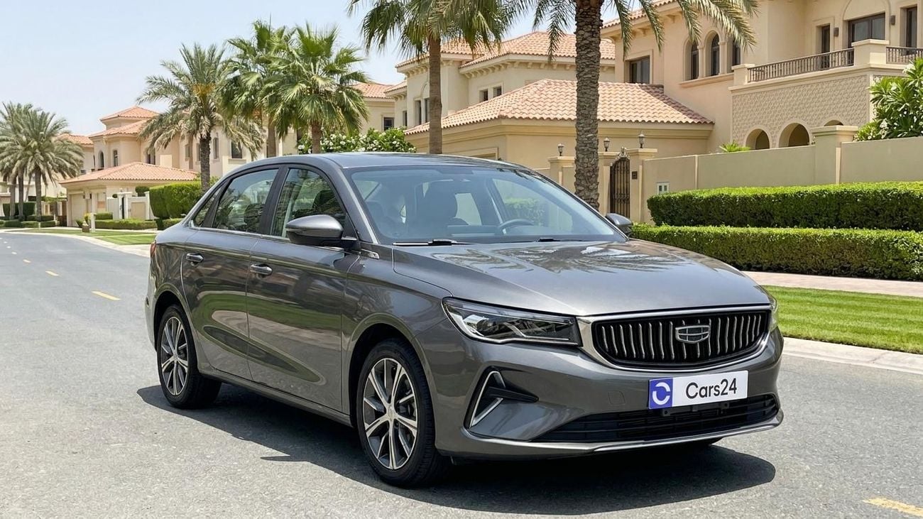 2025 Geely Emgrand GF, sivá, 38 134 km, dovoz SAE — foto 1