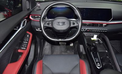 2025 Geely Coolray GS, sivá, 18 000 km, dovoz SAE — foto 12 z 16