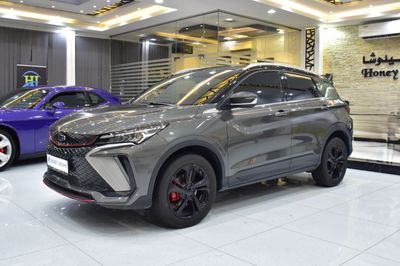 2025 Geely Coolray GS, sivá, 18 000 km, dovoz SAE — foto 3 z 16