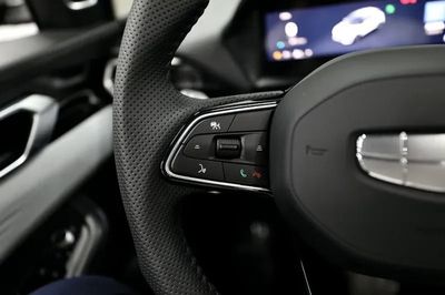 2025 Geely Coolray GF PLUS, Other color, 0 km, dovoz SAE — foto 12 z 16