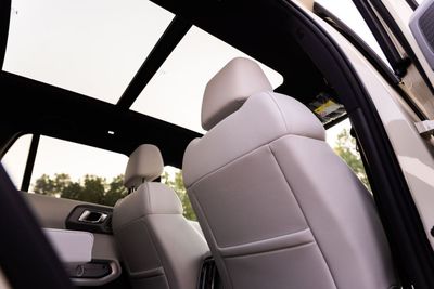 2025 Byd Leopard 3 TITANIUM, biela, 2 700 km, dovoz SAE — foto 8 z 16