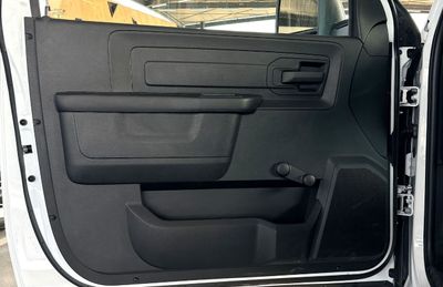 2026 RAM 5500, biela, 0 km, dovoz SAE — foto 6 z 20